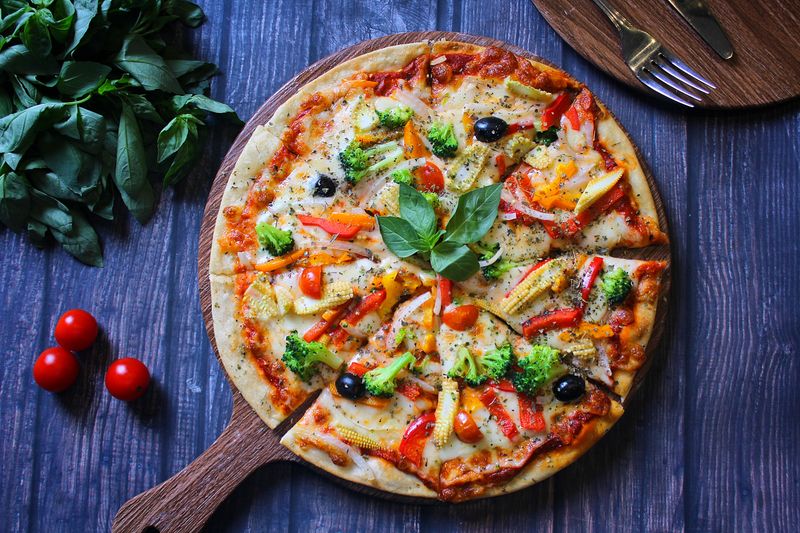 Veggie supreme pizza fresh vegetables Pizza factory